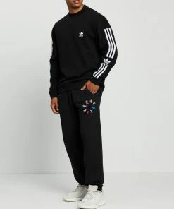 Adidas Originals Adicolor Shattered Trefoil Sweat Pants Black & Multicolour -Men's Pants Online Shop http3A2F2Fstatic.theiconic.com .au2Fp2Fadidas originals 0529 4062921 5