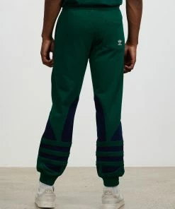 Adidas Originals Trefoil Pants Adicolor -Men's Pants Online Shop http3A2F2Fstatic.theiconic.com .au2Fp2Fadidas originals 1131 2072921 3