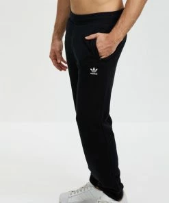 Adidas Originals Loungewear Trefoil Pants Black -Men's Pants Online Shop http3A2F2Fstatic.theiconic.com .au2Fp2Fadidas originals 2485 9262921 4