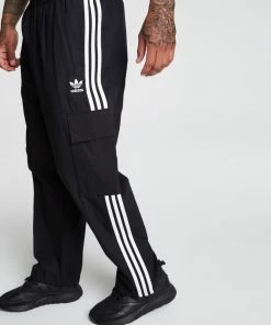 Adidas Originals Adicolor Classics 3-Stripes Cargo Pants Black -Men's Pants Online Shop http3A2F2Fstatic.theiconic.com .au2Fp2Fadidas originals 4113 1856541 4