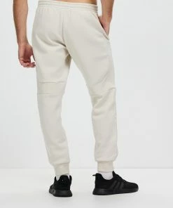 Adidas Performance Badge Pants Alumina -Men's Pants Online Shop http3A2F2Fstatic.theiconic.com .au2Fp2Fadidas performance 9543 5961921 3