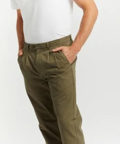 AERE Organic Cotton Pleated Chino Pants Khaki -Men's Pants Online Shop http3A2F2Fstatic.theiconic.com .au2Fp2Faere 5589 2345131 5