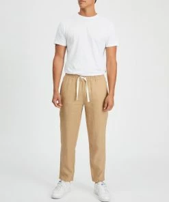 Assembly Label Transition Pants Camel -Men's Pants Online Shop http3A2F2Fstatic.theiconic.com .au2Fp2Fassembly 6984 7207331 5