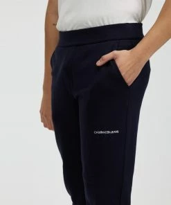 Calvin Klein Jeans Off-Placed Iconic Pants Night Sky -Men's Pants Online Shop http3A2F2Fstatic.theiconic.com .au2Fp2Fcalvin klein jns 3942 6141231 4