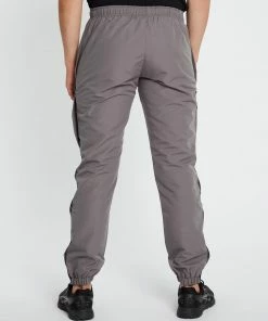 Canterbury Uglies Tapered Cuff Stadium Pants Smoked Pearl -Men's Pants Online Shop http3A2F2Fstatic.theiconic.com .au2Fp2Fcanterbury 0051 5666331 3