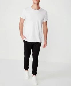 Cotton On Skinny Stretch Chinos Black -Men's Pants Online Shop http3A2F2Fstatic.theiconic.com .au2Fp2Fcotton on 7174 0532721 4