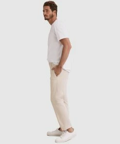 Country Road Standard Stretch Chino Sand -Men's Pants Online Shop http3A2F2Fstatic.theiconic.com .au2Fp2Fcountry road 6867 4667541 5