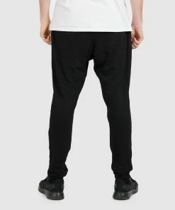 Doubs Clothing Chuck Lounge Pants Black -Men's Pants Online Shop http3A2F2Fstatic.theiconic.com .au2Fp2Fdoubs clothing 3003 6480811 3