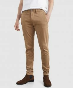 French Connection Slim Fit Chino Pants TOBACCO
