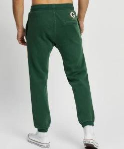 Majestic NFL Script Baggy Track Pants Green Bay Packers Bottle Green -Men's Pants Online Shop http3A2F2Fstatic.theiconic.com .au2Fp2Fmajestic 0395 3517911 3