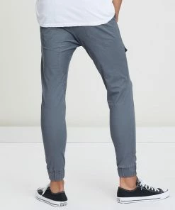 Nena & Pasadena Flight Pants Iron Gate -Men's Pants Online Shop http3A2F2Fstatic.theiconic.com .au2Fp2Fnena pasadena 5525 980268 3