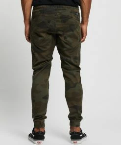 Nena & Pasadena Commander Pants Overdyed Camo -Men's Pants Online Shop http3A2F2Fstatic.theiconic.com .au2Fp2Fnena pasadena 6495 3034321 3