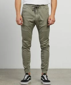 Nena & Pasadena Commander Pants Dusty Olive