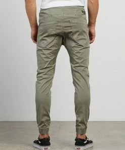 Nena & Pasadena Commander Pants Dusty Olive -Men's Pants Online Shop http3A2F2Fstatic.theiconic.com .au2Fp2Fnena pasadena 8781 9924321 3