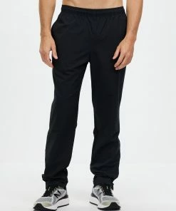 New Balance Core Woven Pants Black