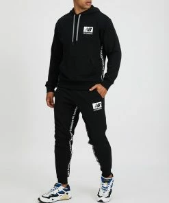 New Balance Classics Essentials Fleece Pants Black -Men's Pants Online Shop http3A2F2Fstatic.theiconic.com .au2Fp2Fnew balance classics 1824 6312931 5