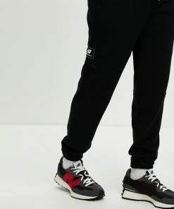 New Balance Classics Athletics Higher Learning Fleece Pants Black -Men's Pants Online Shop http3A2F2Fstatic.theiconic.com .au2Fp2Fnew balance classics 3430 9387531 4