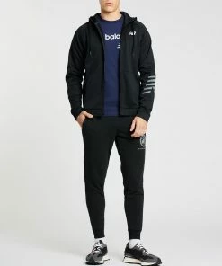 New Balance Classics NB Hoops Essential Pants Black -Men's Pants Online Shop http3A2F2Fstatic.theiconic.com .au2Fp2Fnew balance classics 5948 7488531 5