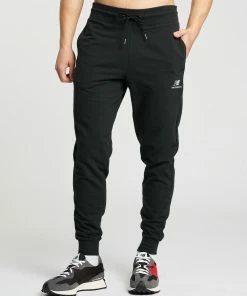 New Balance Classics NB Essentials Embroidered Pants Black