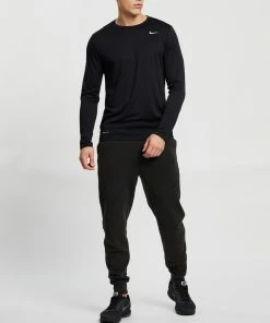 Nike Tech Fleece Joggers Black -Men's Pants Online Shop http3A2F2Fstatic.theiconic.com .au2Fp2Fnike 3789 7261511 5