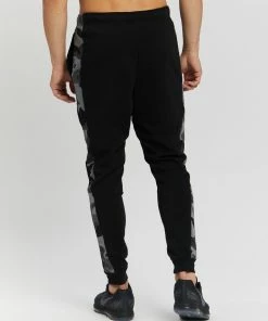 Nike Tapered Camo Training Pants Black & White -Men's Pants Online Shop http3A2F2Fstatic.theiconic.com .au2Fp2Fnike 4300 2161121 3