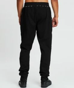 NY ATH The State Trackpants Black -Men's Pants Online Shop http3A2F2Fstatic.theiconic.com .au2Fp2Fny ath 7119 0161301 3