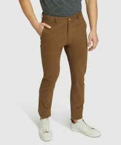 Oxford Danny Casual Organic Cotton Chinos Olive -Men's Pants Online Shop http3A2F2Fstatic.theiconic.com .au2Fp2Foxford 2751 2349631 4