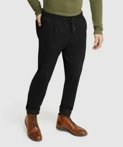 Oxford Ashton Jogger Chinos Black -Men's Pants Online Shop http3A2F2Fstatic.theiconic.com .au2Fp2Foxford 2937 6813131 4