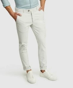 Oxford Luka Stretch Organic Cotton Chinos Light Grey -Men's Pants Online Shop http3A2F2Fstatic.theiconic.com .au2Fp2Foxford 4350 7686641 4