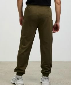 Picture Basement Jogger Pants Military -Men's Pants Online Shop http3A2F2Fstatic.theiconic.com .au2Fp2Fpicture 2705 4583921 3