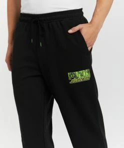 Puma X Santa Cruz Sweatpants Puma Black -Men's Pants Online Shop http3A2F2Fstatic.theiconic.com .au2Fp2Fpuma 4556 3938031 4