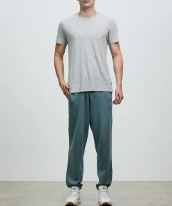 Reebok Classics Natural Dye Pants Midnight Pine -Men's Pants Online Shop http3A2F2Fstatic.theiconic.com .au2Fp2Freebok 8101 0682921 5