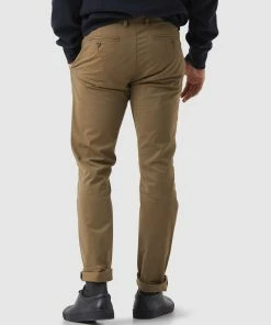 Rodd & Gunn Gunn Slim Fit Chino Long leg Khaki -Men's Pants Online Shop http3A2F2Fstatic.theiconic.com .au2Fp2Frodd and gunn 3774 7982351 3