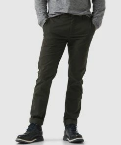 Rodd & Gunn Gunn Slim Fit Chino Long leg Amazon