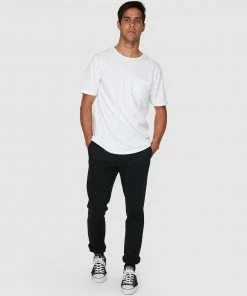 RVCA Weekend Stretch Pants BLACK -Men's Pants Online Shop http3A2F2Fstatic.theiconic.com .au2Fp2Frvca 7856 448258 4