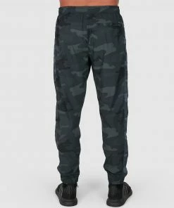 RVCA Sport Yogger Pants CAMO -Men's Pants Online Shop http3A2F2Fstatic.theiconic.com .au2Fp2Frvca sport 7011 3817111 3