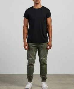 St Goliath Region 3 Pants GREEN -Men's Pants Online Shop http3A2F2Fstatic.theiconic.com .au2Fp2Fst goliath 8303 8297811 5