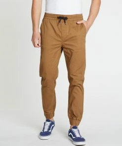 Staple Superior Outsider Joggers Coffee