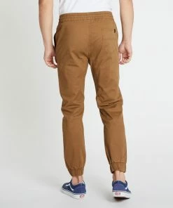 Staple Superior Outsider Joggers Coffee -Men's Pants Online Shop http3A2F2Fstatic.theiconic.com .au2Fp2Fstaple superior 1113 1772521 3