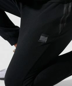 Superdry Sport Training Gymtech Joggers Black -Men's Pants Online Shop http3A2F2Fstatic.theiconic.com .au2Fp2Fsuperdry sport 9452 6564611 3