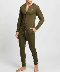 TEAMM8 The One Romper - Long Khaki -Men's Pants Online Shop http3A2F2Fstatic.theiconic.com .au2Fp2Fteamm8 1710 2986321 5