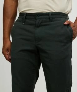 Minimal Thrills Work Chopped Chinos Deep Forest -Men's Pants Online Shop http3A2F2Fstatic.theiconic.com .au2Fp2Fthrills 7891 3602041 4