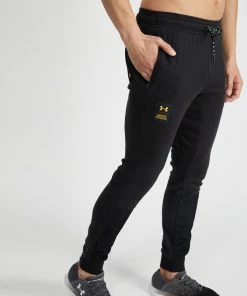 Under Armour Rival Terry Scribble Pants Black -Men's Pants Online Shop http3A2F2Fstatic.theiconic.com .au2Fp2Funder armour 8824 2818531 4