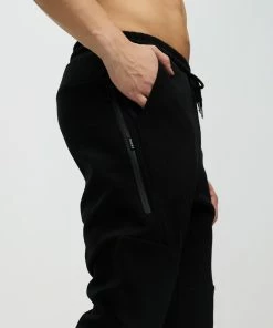 WNDRR Hoxton V2 Tech Trackpants Black -Men's Pants Online Shop http3A2F2Fstatic.theiconic.com .au2Fp2Fwndrr 2080 8274931 4