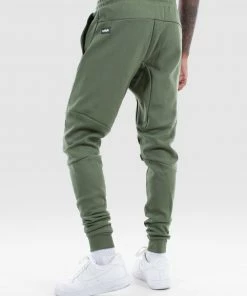 WNDRR Hoxton V2 Tech Trackpants Olive -Men's Pants Online Shop http3A2F2Fstatic.theiconic.com .au2Fp2Fwndrr 4019 2480221 3
