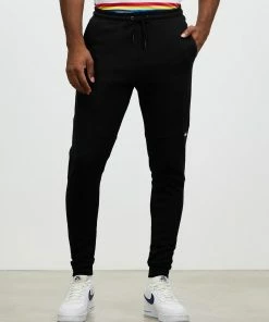 WNDRR Hoxton V2 Tech Trackpants Black