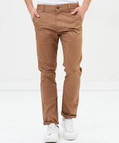 Yd. Darval Chinos CAMEL